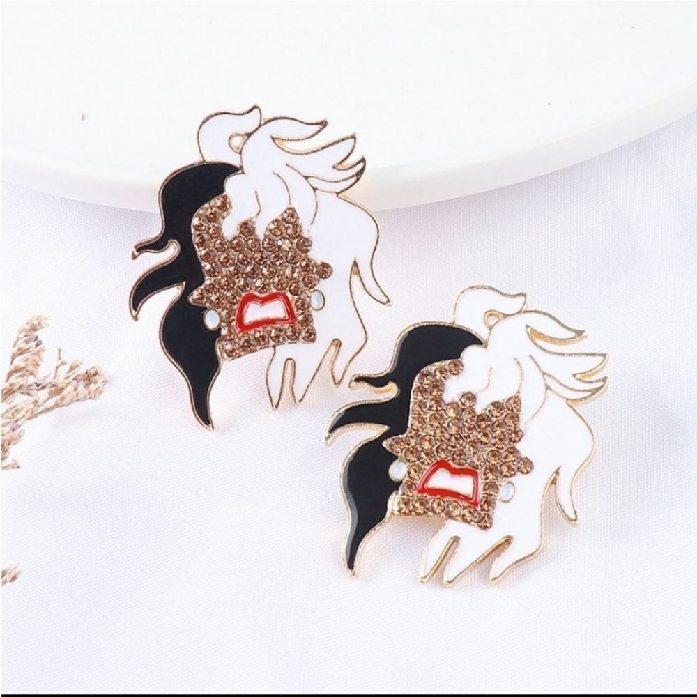 New! BAUBLEBAR Cruella de Vil earrings | 101 Dalmatians Disney villain | NWOT